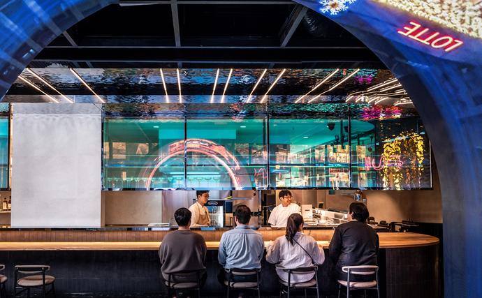 Funda Sydney review - Korean restaurant interior and bar