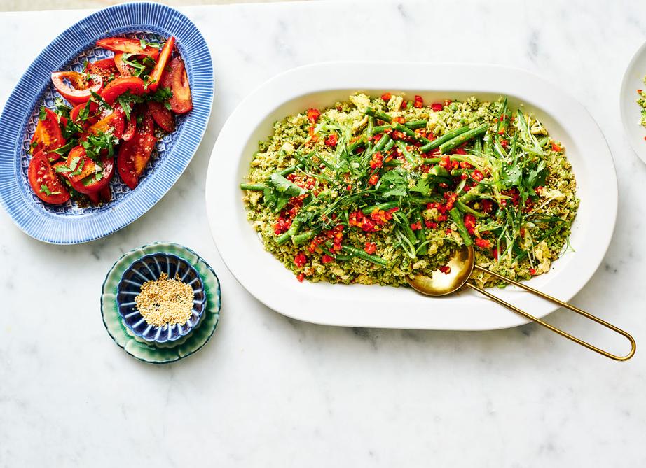 **[Broccoli and cauliflower Peruvian fried rice](https://www.gourmettraveller.com.au/recipes/fast-recipes/broccoli-and-cauliflower-peruvian-fried-rice-20520|target="_blank"|rel="nofollow")**